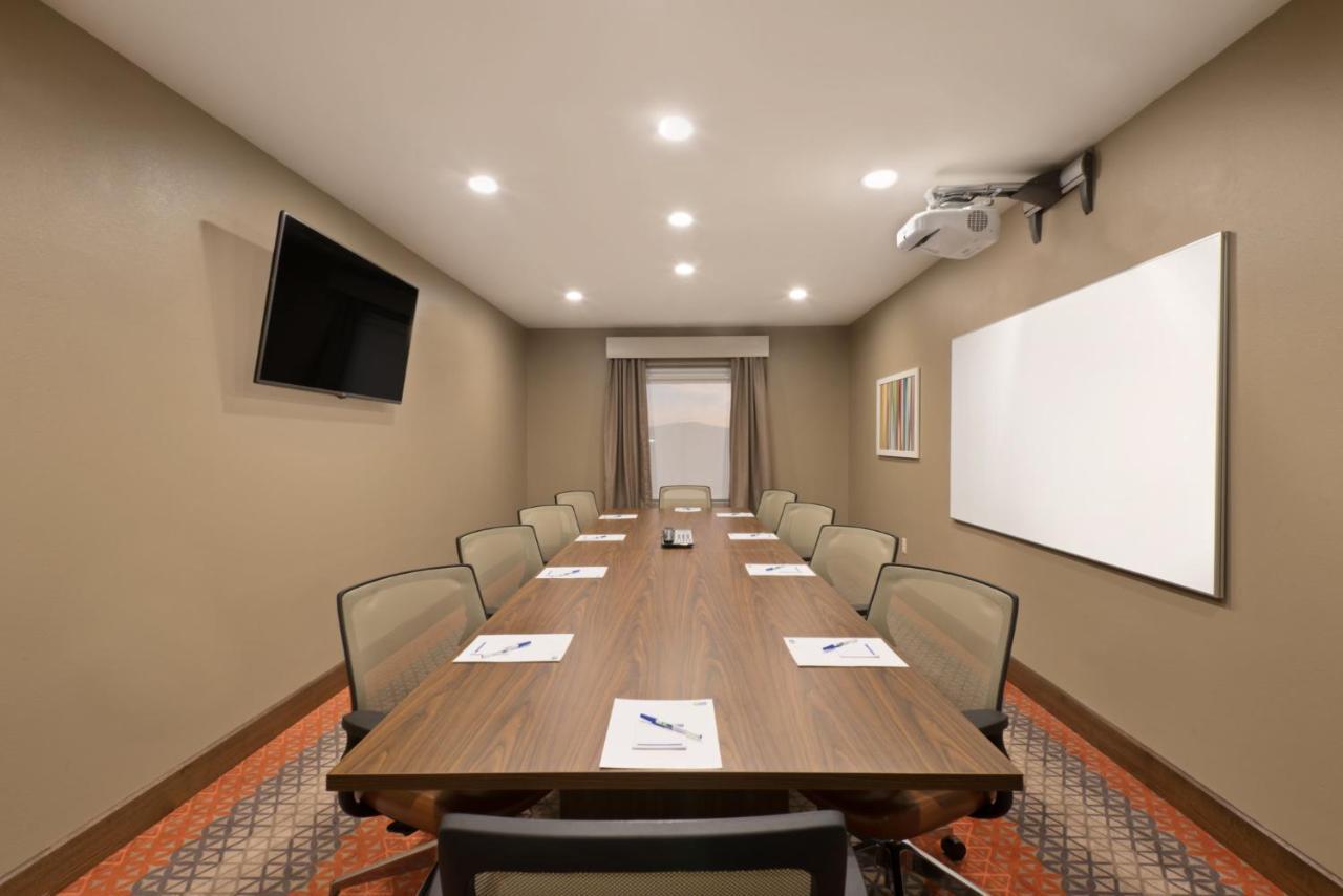 Holiday Inn Express Hotel & Suites Hot Springs By Ihg Екстер'єр фото