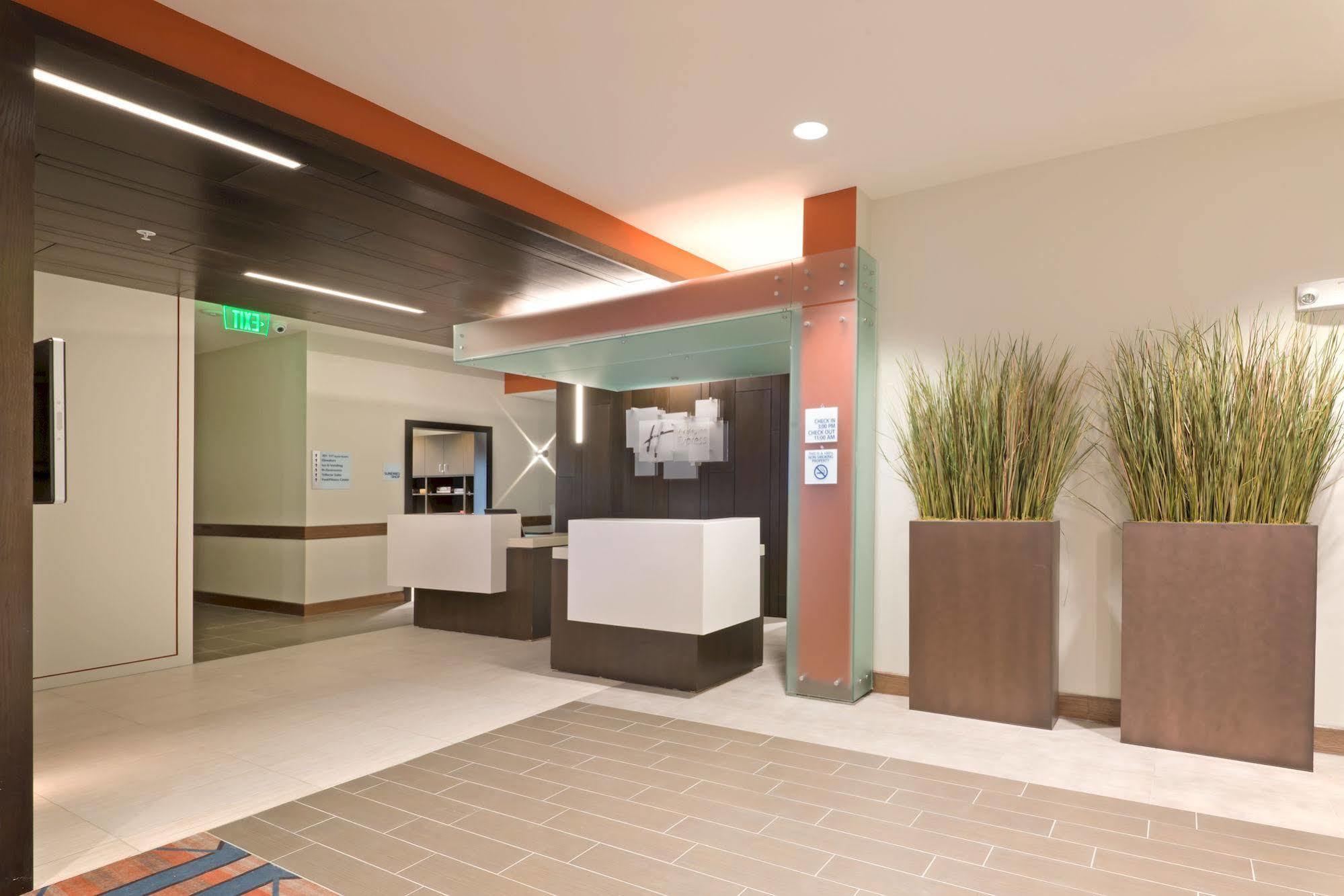 Holiday Inn Express Hotel & Suites Hot Springs By Ihg Екстер'єр фото