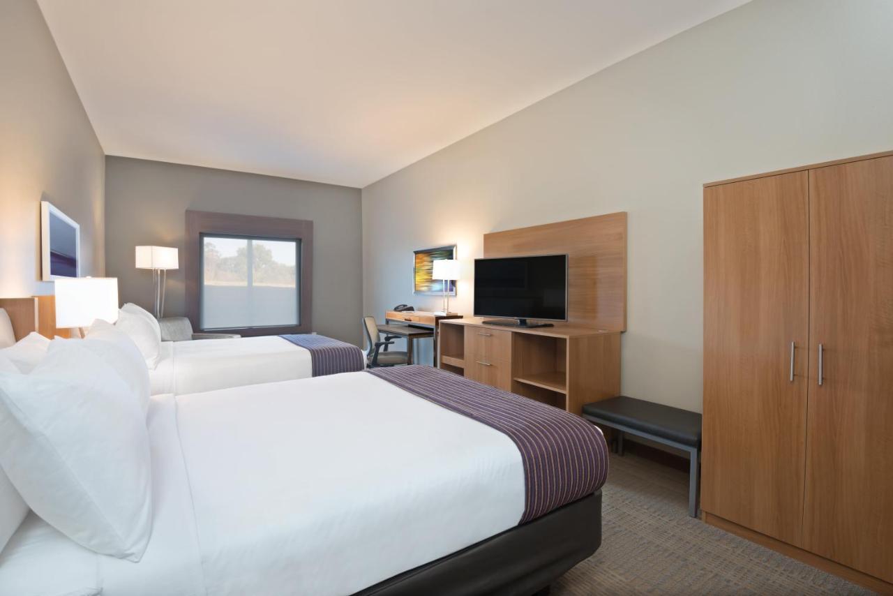 Holiday Inn Express Hotel & Suites Hot Springs By Ihg Екстер'єр фото